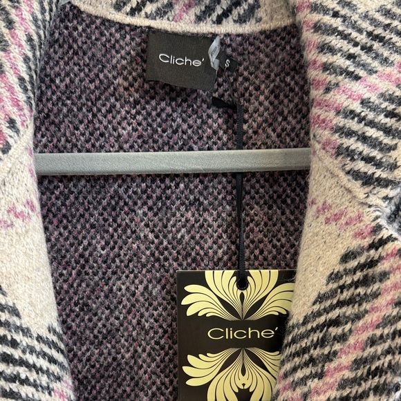 Cozy Plaid Teddy Jacket - Pink and Black - Picture 3 of 4